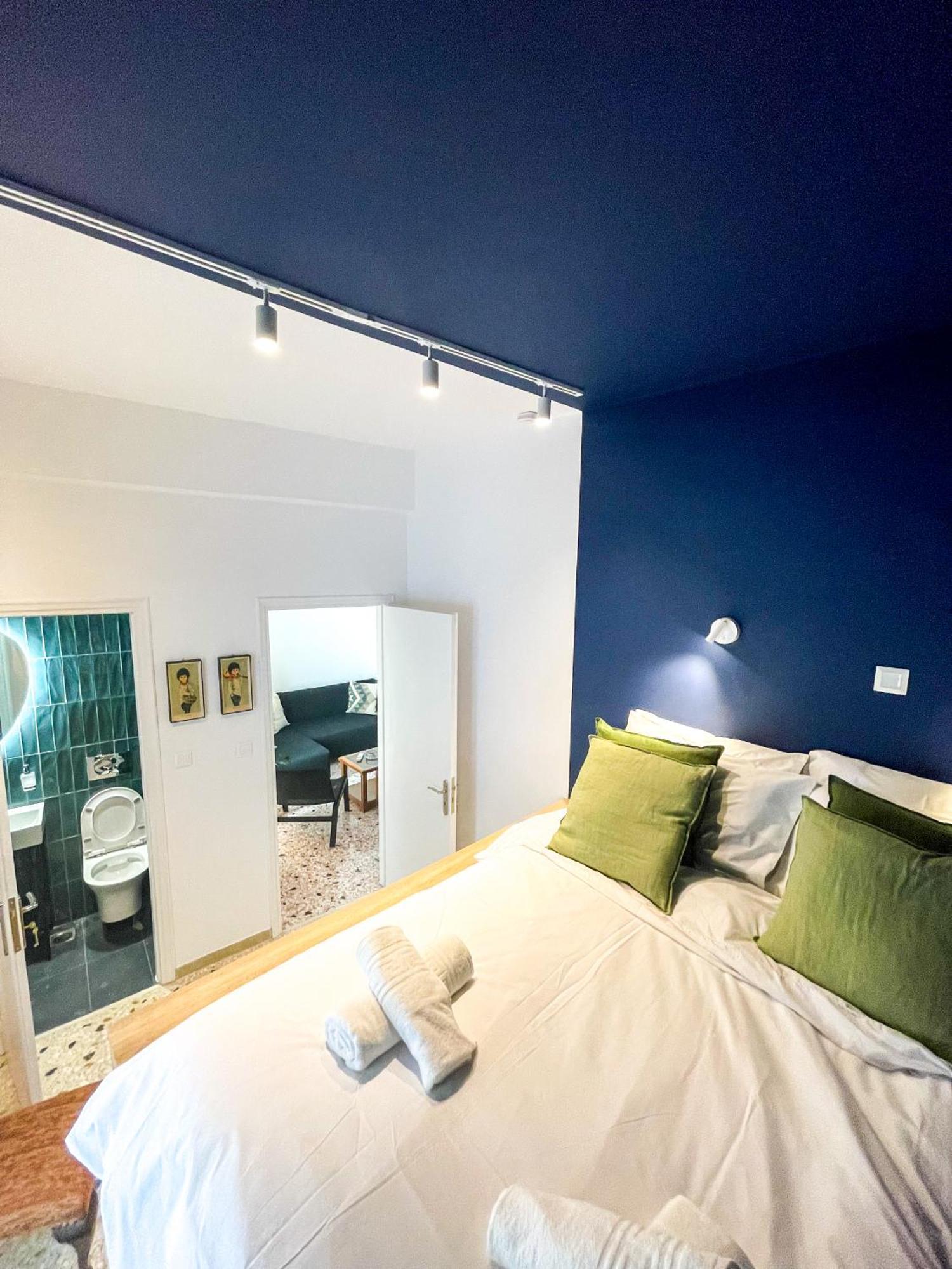 Apartment Near Metro + Port Pireusz Kültér fotó